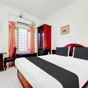 Super Collection O Chalai Bazaar Near Railway Station Formerly Galaxy Hotel Thiruvananthapuram