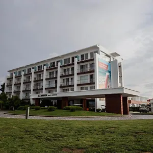 Hotel Sea Breeze Resort&residence